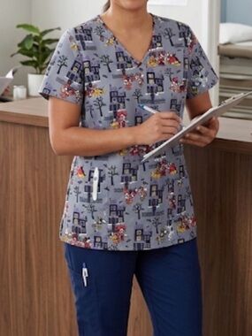 Disney Halloween Size L  Multicolored Scrub Top Mickey Minnie Goofy Like new